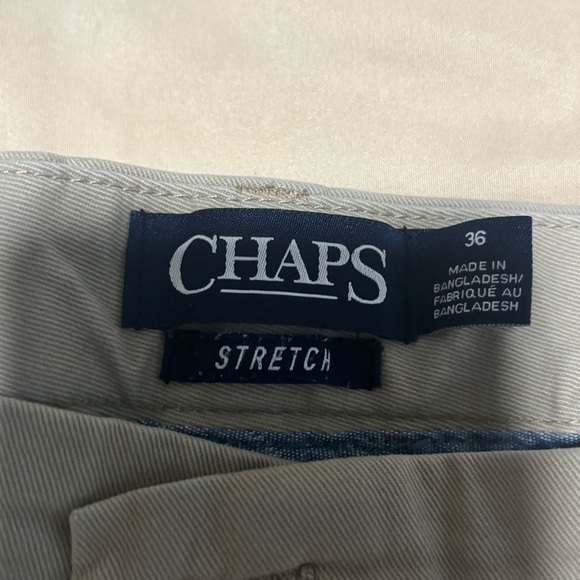 Mens Chaps Men’s Khaki Flat Front Shorts Size 36 - Picture 2 of 4